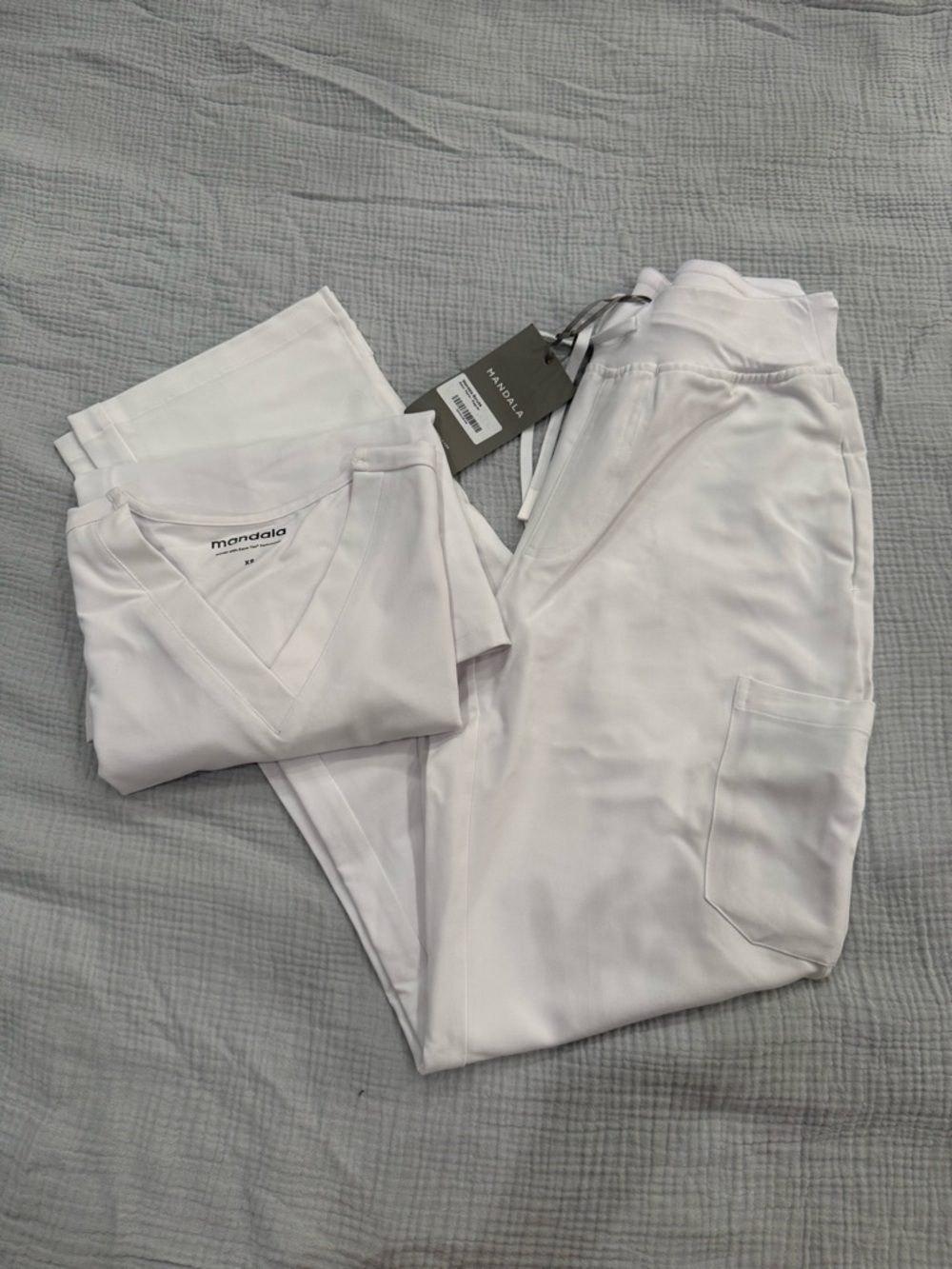 Mandala Women's White Jogger Scrub Pants + Scrub Top SET